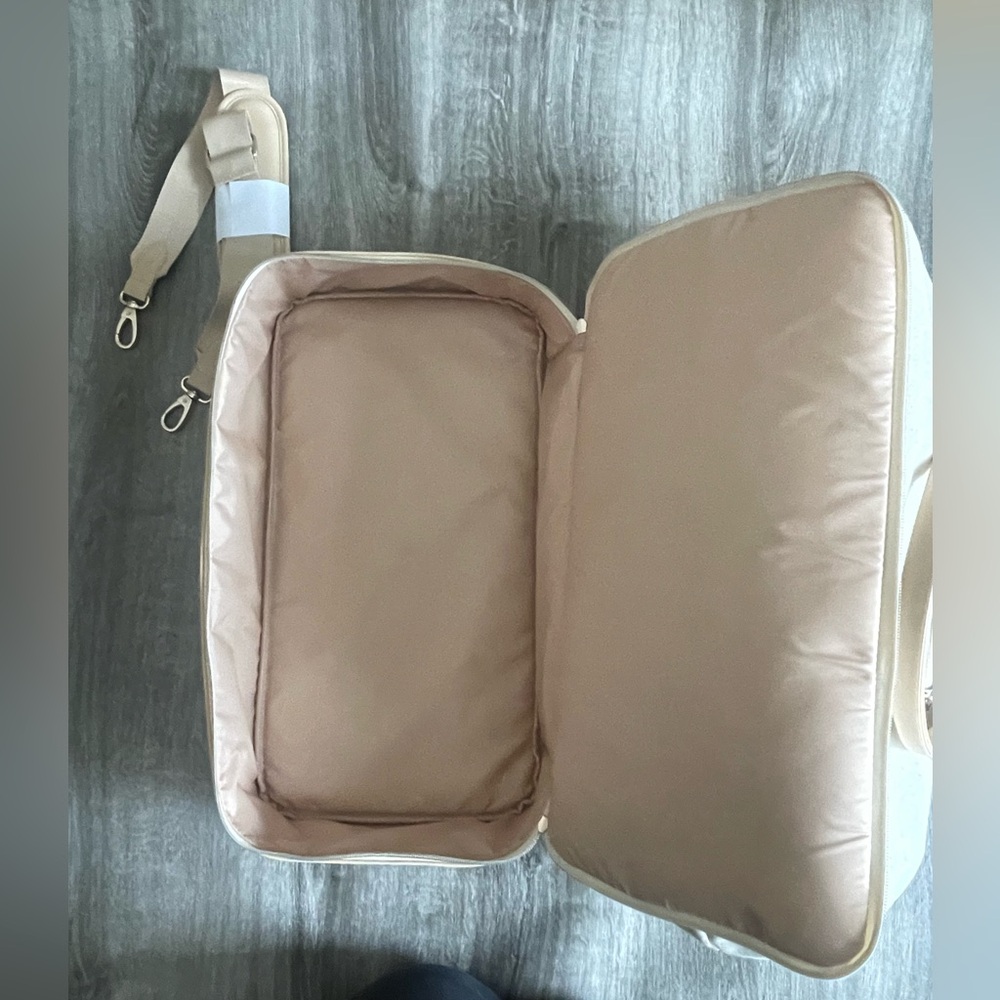 Beis Weekender bag in Beige - Picture 11 of 12